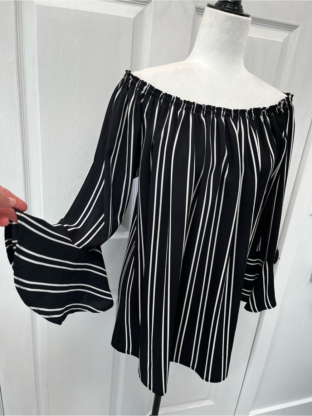 Joseph Ribkoff Off Shoulder Striped Blouse 14 Black White Tulip Sleeve Tunic Top